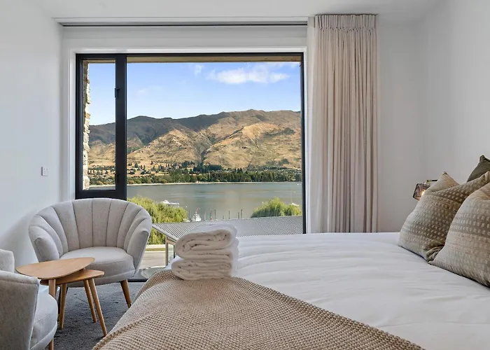 Lakeside Luxury